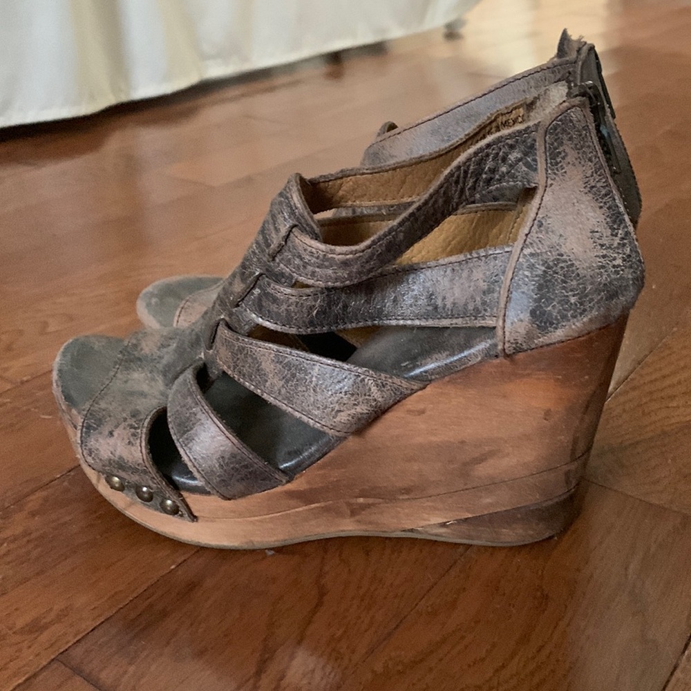 Bed Stu Wedges Size 7